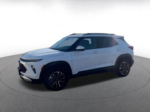 Used 2025 Chevrolet TrailBlazer LT image 7