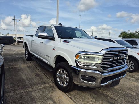 Used 2022 RAM 2500 Laramie AWD/4WD image 13