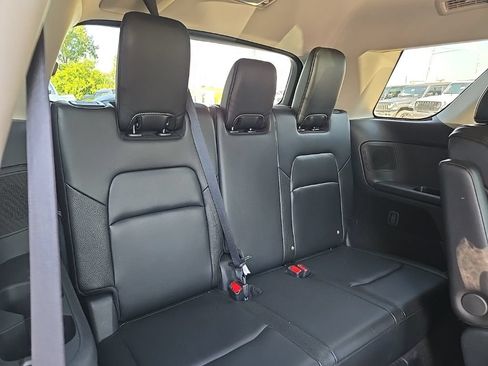 Used 2023 Nissan Pathfinder SL w/ SL Premium Package AWD/4WD image 93