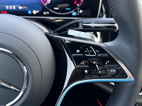 Used 2025 Mercedes-Benz E 450 E 450 image 16