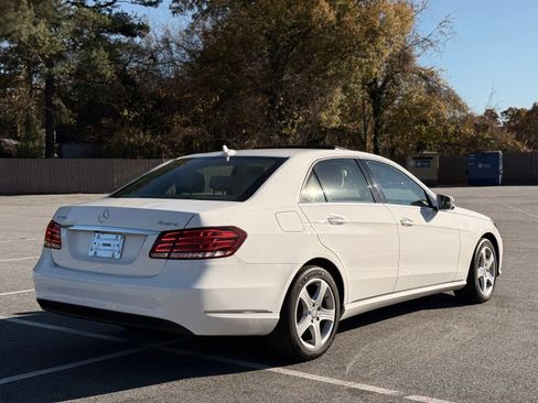 Used 2014 Mercedes-Benz E 350 4MATIC Sedan image 6