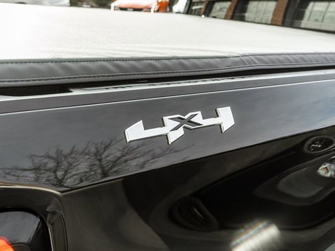 Used 2019 GMC Sierra 1500 4x4 Crew Cab w/ Trailering Package image 38