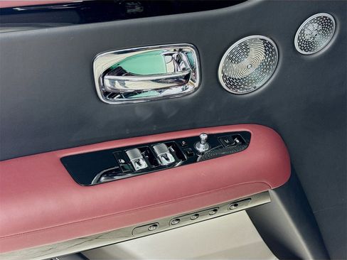 Certified 2023 Rolls-Royce Ghost Black Badge w/ Black Badge Ghost Package image 17