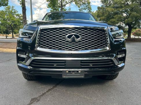Used 2019 INFINITI QX80 Luxe w/ 22" Wheel Package AWD/4WD image 9