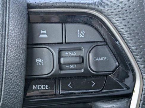 Used 2023 Toyota Tundra Limited image 21