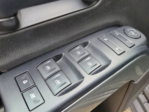 Used 2016 Chevrolet Silverado 1500 LT w/ All Star Edition image 17