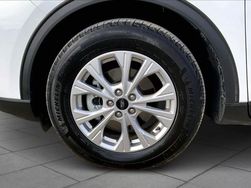 Certified 2024 Ford Escape Active image 10