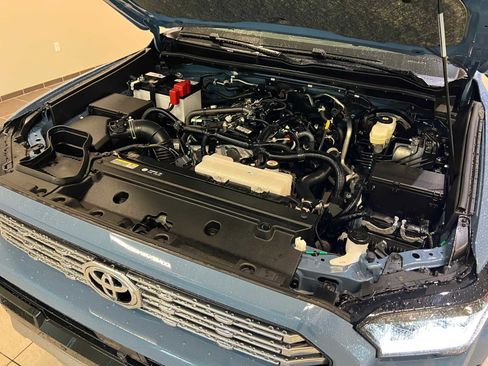 Certified 2025 Toyota 4Runner Limited image 8