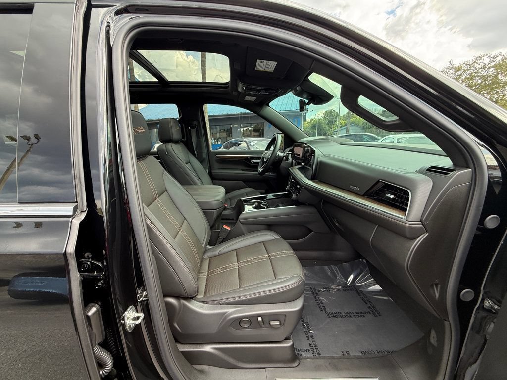 Used 2026 Chevrolet Tahoe High Country w/ Sun And Tow Package RWD image 43