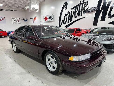 Used 1996 Chevrolet Impala SS image 24