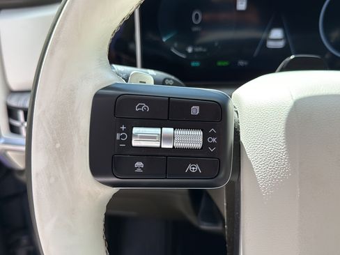 Used 2025 Hyundai Santa Fe Calligraphy AWD/4WD image 34