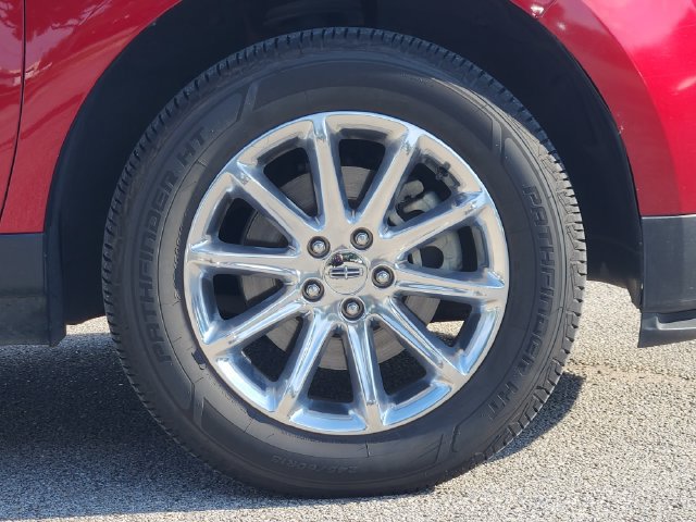 Used 2013 Lincoln MKX FWD image 11