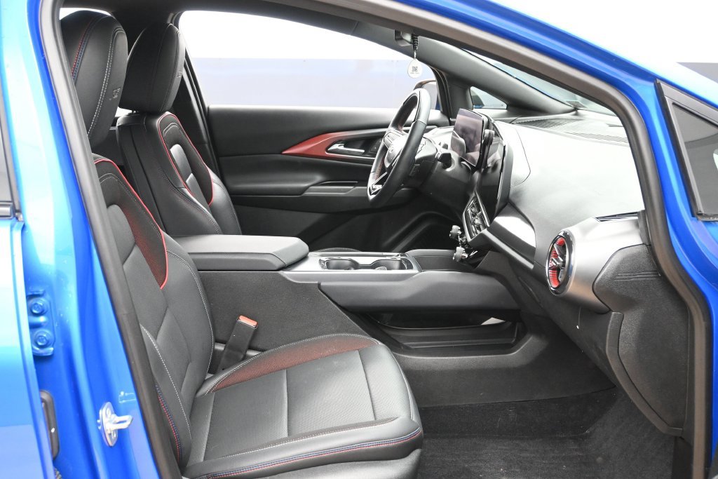 Used 2024 Chevrolet Equinox EV RS w/ Active Safety Package 3 FWD image 25