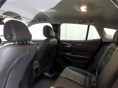 Used 2026 Chevrolet Trax LT w/ Driver Confidence Package image 11