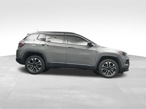 Used 2023 Jeep Compass Limited AWD/4WD image 14