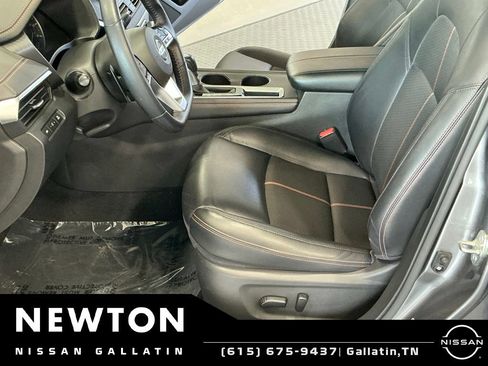 Used 2020 Nissan Altima 2.5 SR FWD image 10