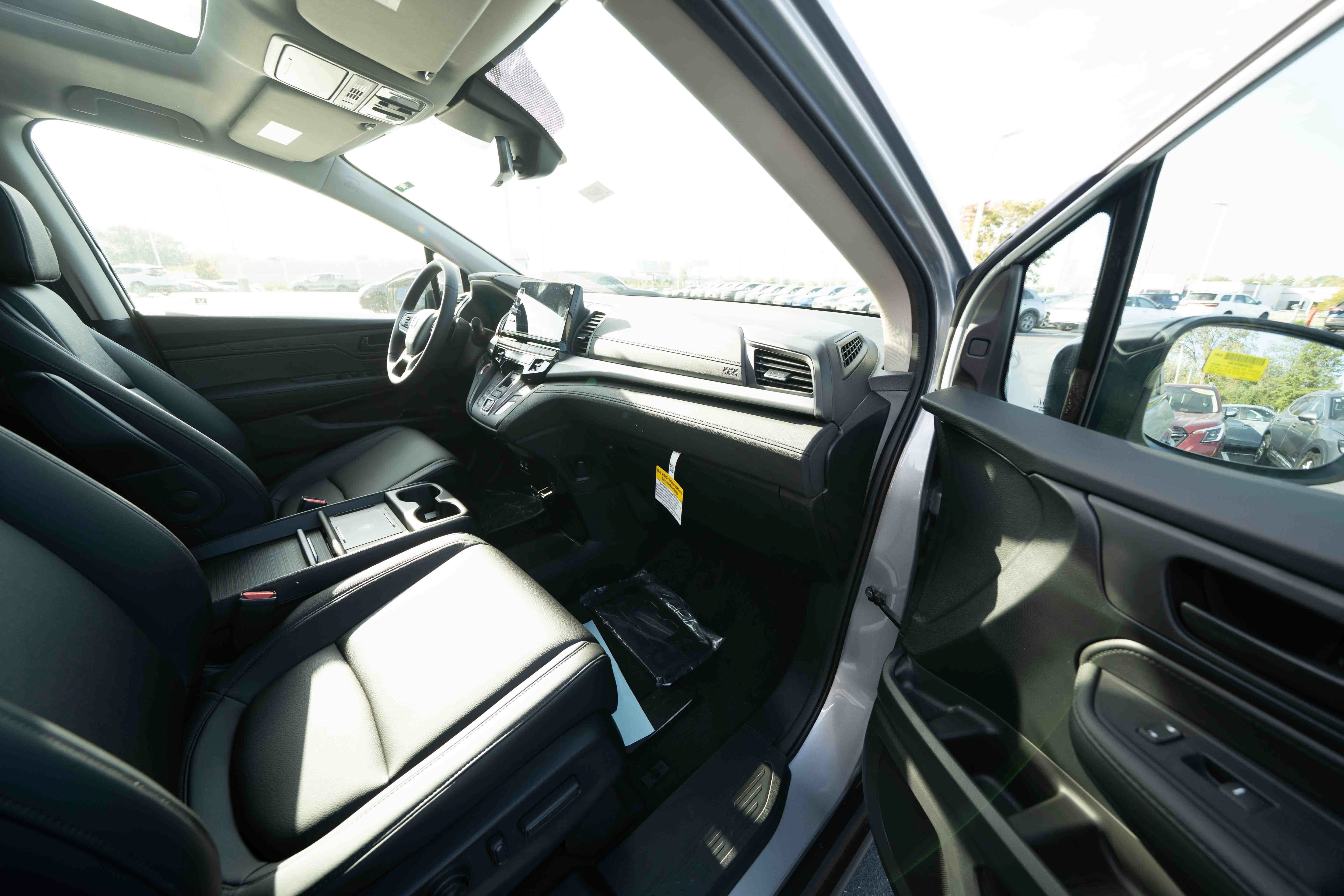 New 2027 Honda Odyssey EX-L image 26