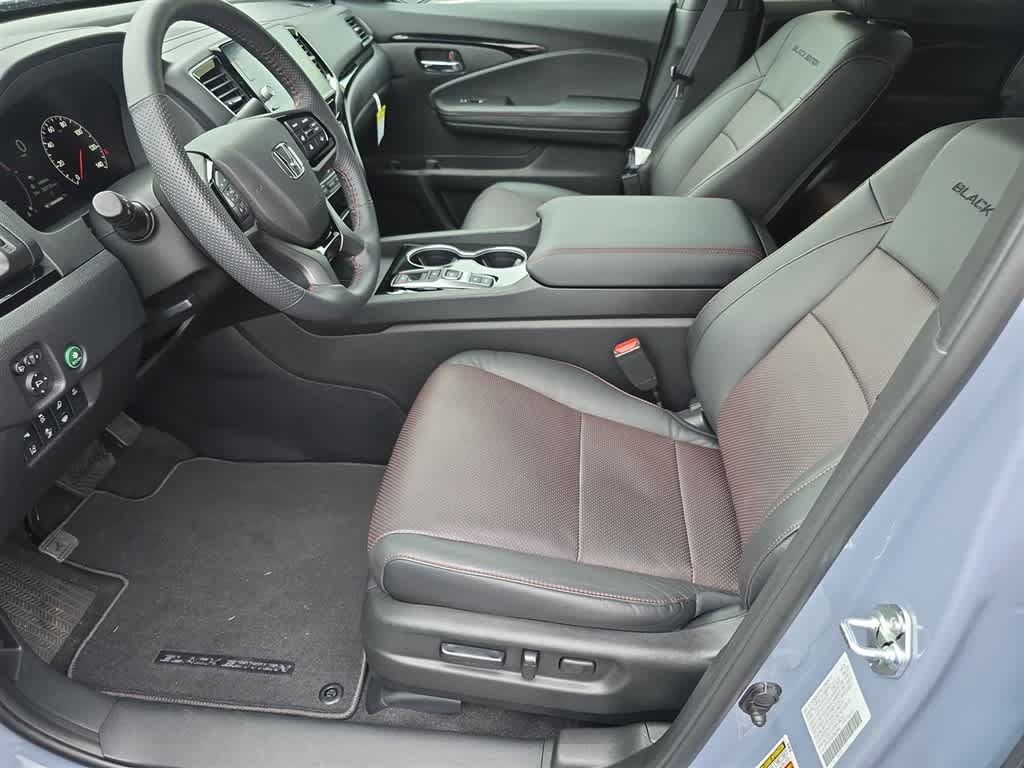 Certified 2026 Honda Ridgeline Black Edition image 17