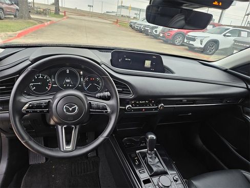 Used 2025 MAZDA CX-30 AWD 2.5 S w/ Preferred Package image 15