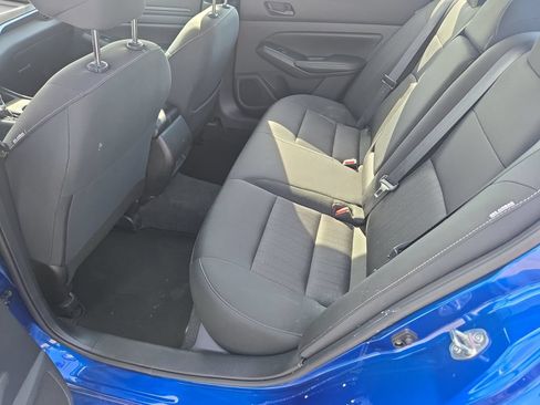 Used 2025 Nissan Altima 2.5 SV FWD image 31