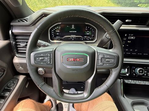 Used 2025 GMC Sierra 2500 AT4 AWD/4WD image 23