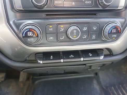 Used 2018 Chevrolet Silverado 1500 LT w/ All Star Edition image 12