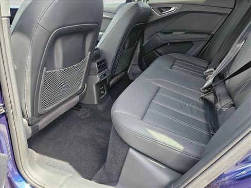 Used 2023 Audi Q4 e-tron Premium Plus w/ Premium Plus AWD/4WD image 19