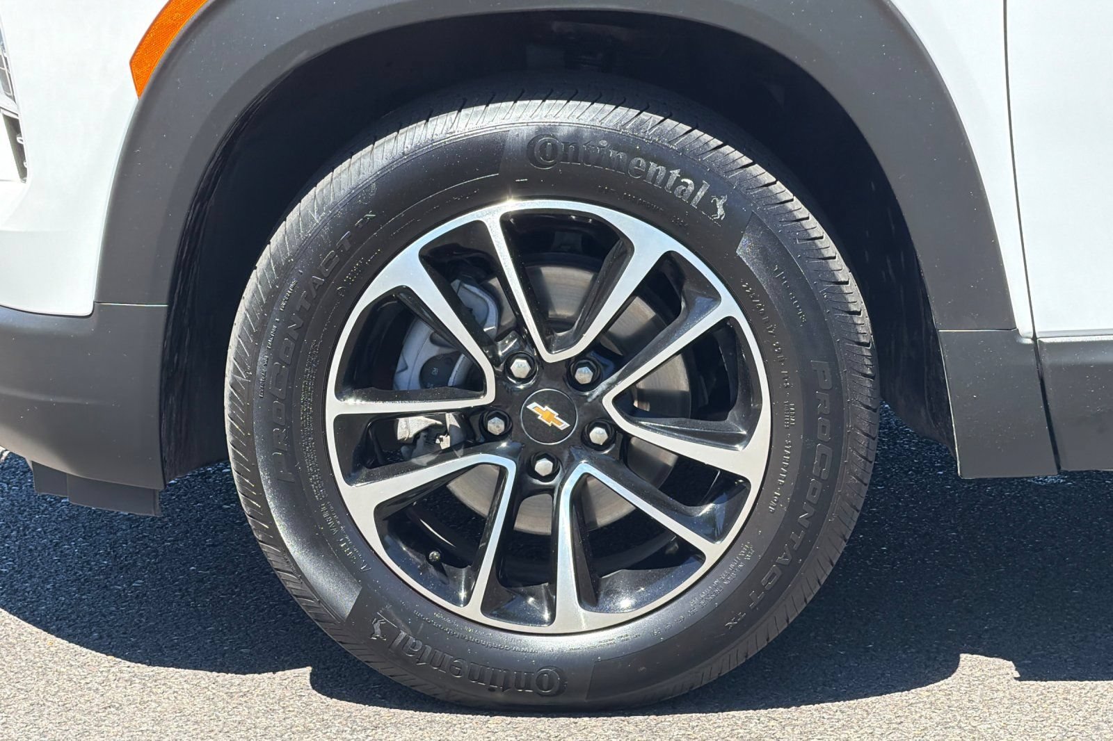 Used 2025 Chevrolet TrailBlazer LT AWD/4WD image 25