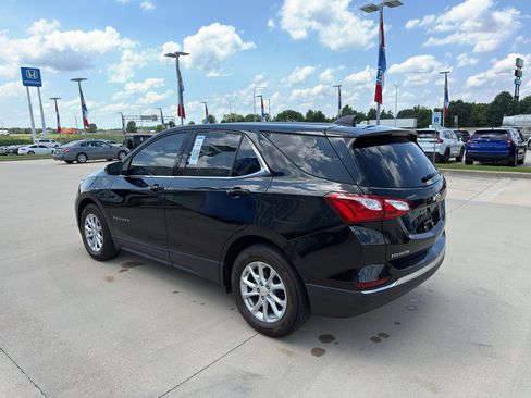 Used 2020 Chevrolet Equinox LT FWD image 7