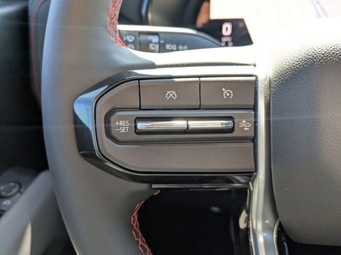 New 2025 Chevrolet Colorado Z71 w/ Technology Package image 39