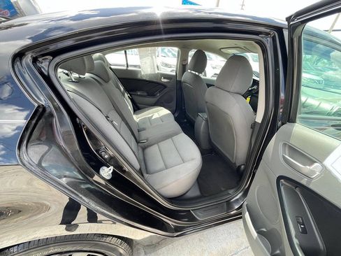 Used 2017 Kia Forte LX FWD image 7