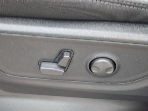 New 2026 RAM 1500 Big Horn AWD/4WD image 16