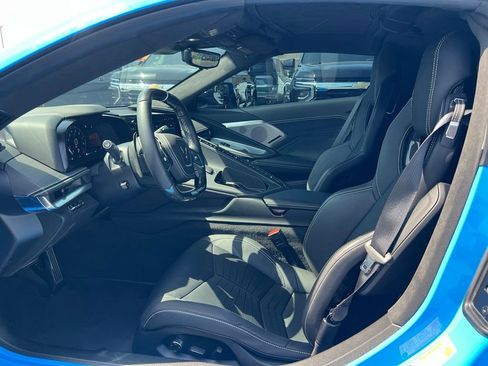 Used 2024 Chevrolet Corvette Z06 RWD image 10