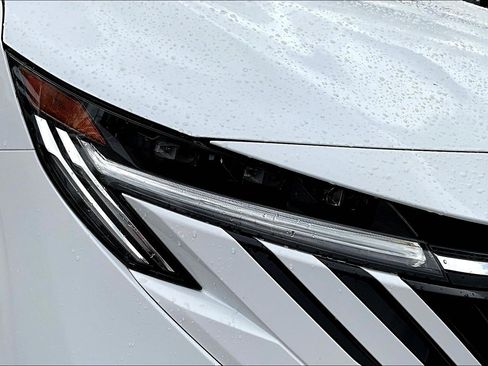 New 2026 Nissan Sentra SV FWD image 8