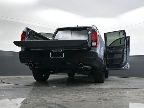 Used 2026 Honda Ridgeline Black Edition image 48