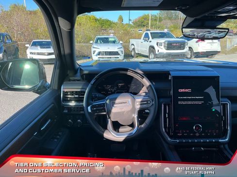 New 2026 GMC Yukon Denali w/ Denali Reserve Package image 14