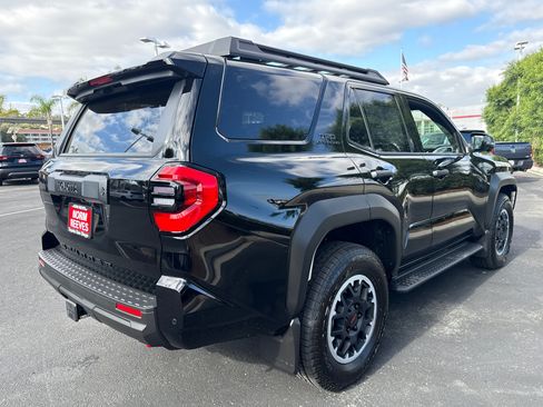 New 2026 Toyota 4Runner TRD Off-Road Premium AWD/4WD image 12