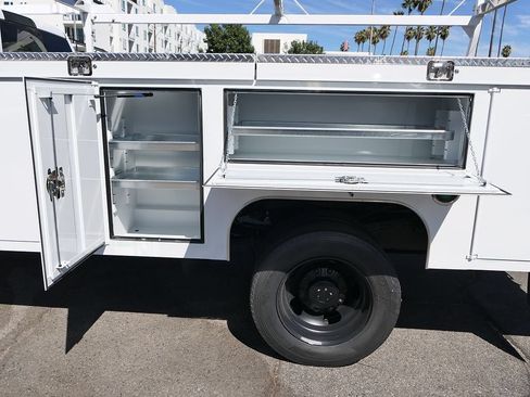 New 2025 RAM 4500 Tradesman RWD image 7