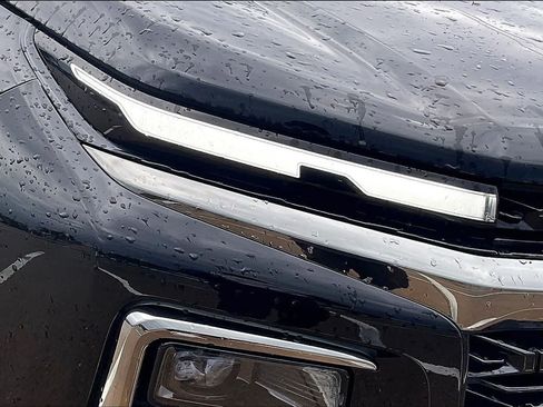 Used 2024 Chevrolet Traverse Z71 w/ Enhanced Driving Package AWD/4WD image 30