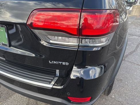 Used 2022 Jeep Grand Cherokee Limited image 35