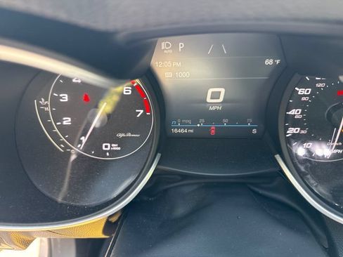 Used 2023 Alfa Romeo Stelvio Sprint AWD/4WD image 20