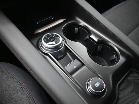 New 2025 Ford Explorer Active image 31