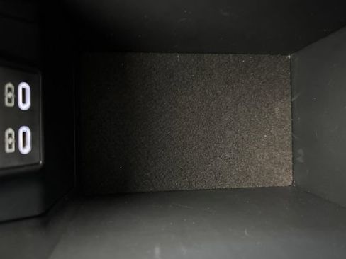 Used 2024 Toyota RAV4 XLE FWD image 32