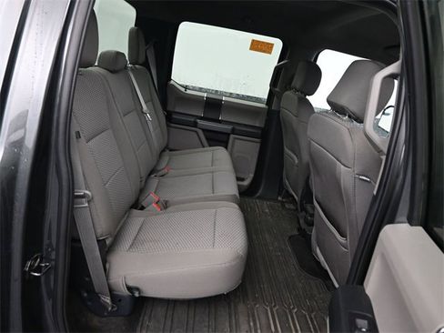 Used 2020 Ford F150 XLT image 6