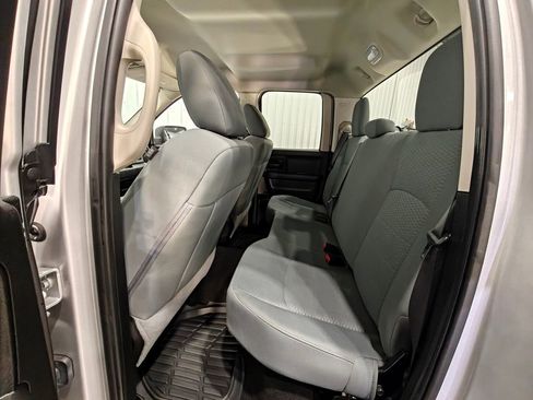 Used 2019 RAM 1500 Express w/ Express Value Package image 24