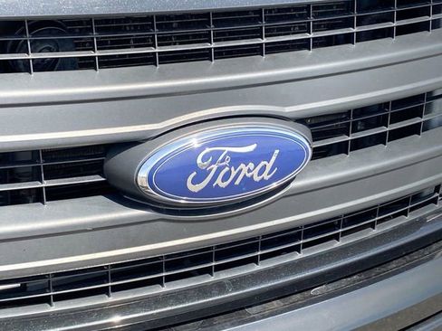 Used 2014 Ford F150 FX4 w/ Equipment Group 402A Luxury AWD/4WD image 31