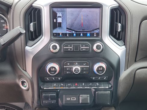 Used 2020 GMC Sierra 2500 SLT AWD/4WD image 19