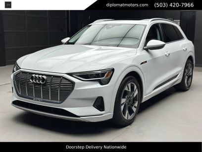 Used 2023 Audi e-tron Premium w/ Towing Package