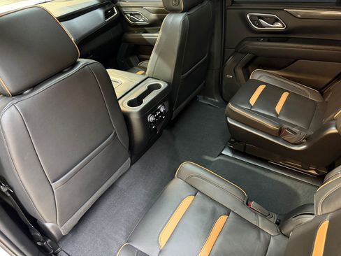 Used 2023 GMC Yukon AT4 AWD/4WD image 34