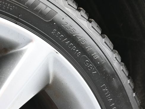 Used 2015 Chrysler 200 S w/ Navigation & Sound Group I image 44